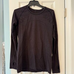 Black/Purple Lululemon Swiftly Long Sleeve sz 12